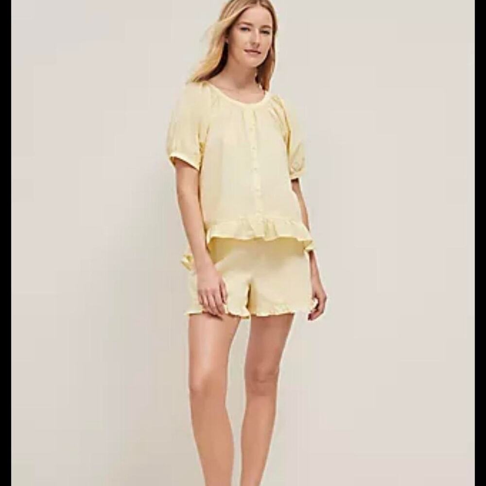 Ann taylor buttermilk yellow pj Short Set